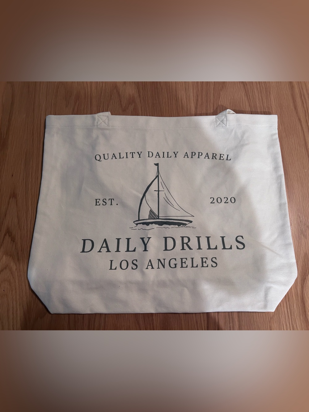 Daily Drills DD Sailboat Tote - Cream + DD Green NWT